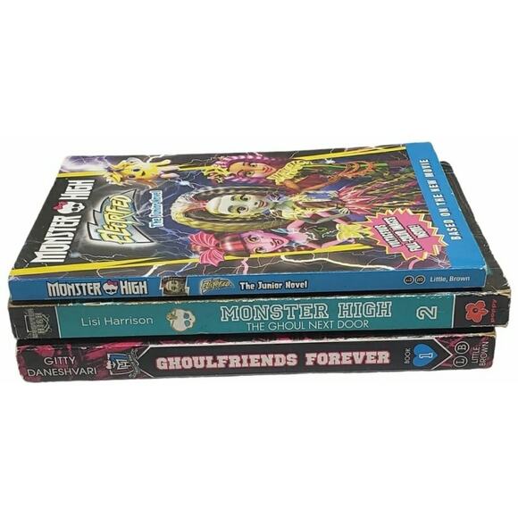 Monster High Electrified Soft Cover 3 Book Bundle - Picture 10 of 11
